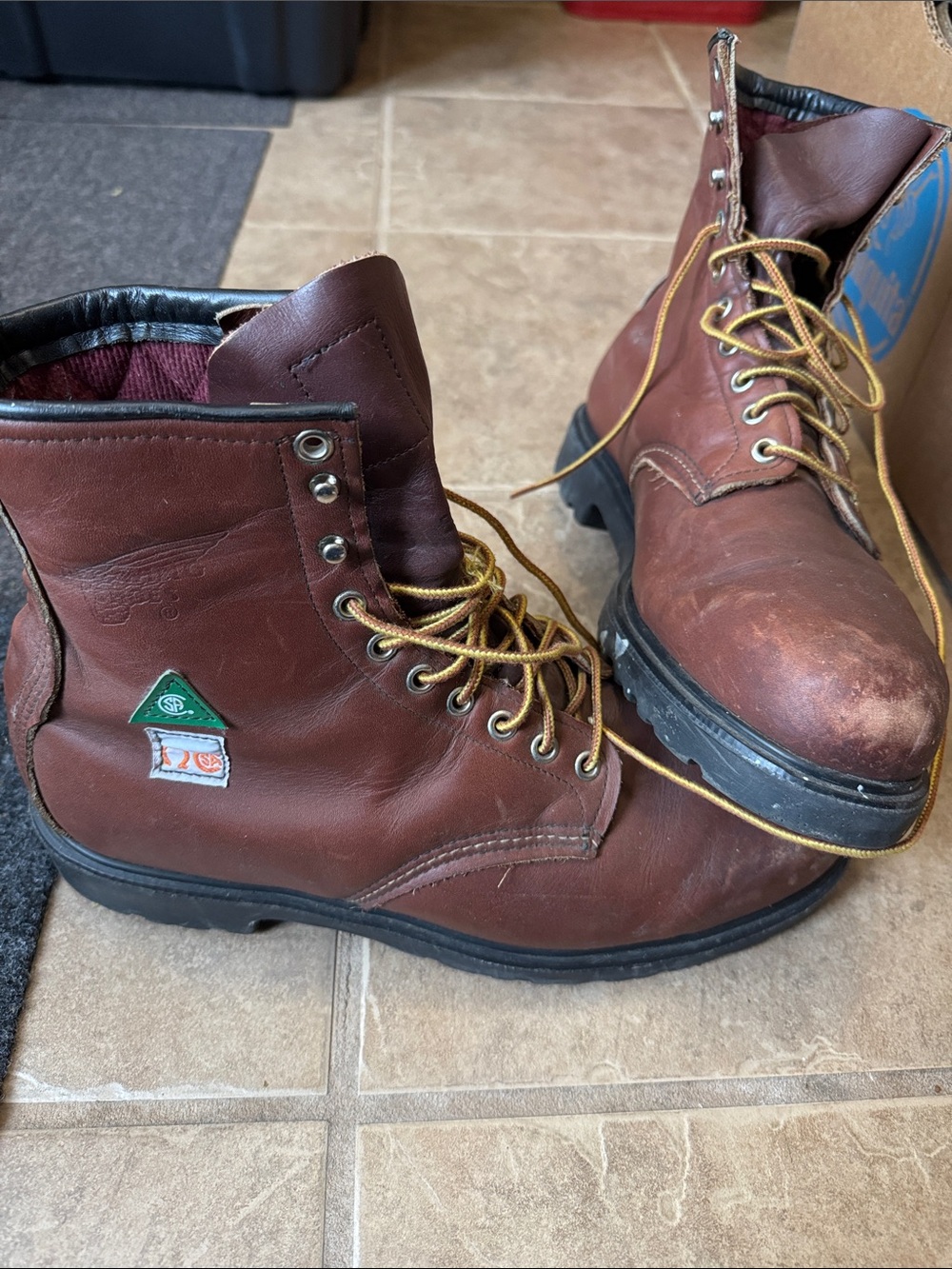 Red Wing Shoes Leather Work Boots CSA steel toe vintage made in USA 🇺🇸